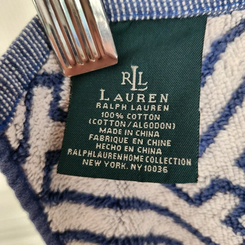 RLL Lauren Ralph Lauren Hand Towel Denim Blue and Cream T pattern - Picture 5 of 6